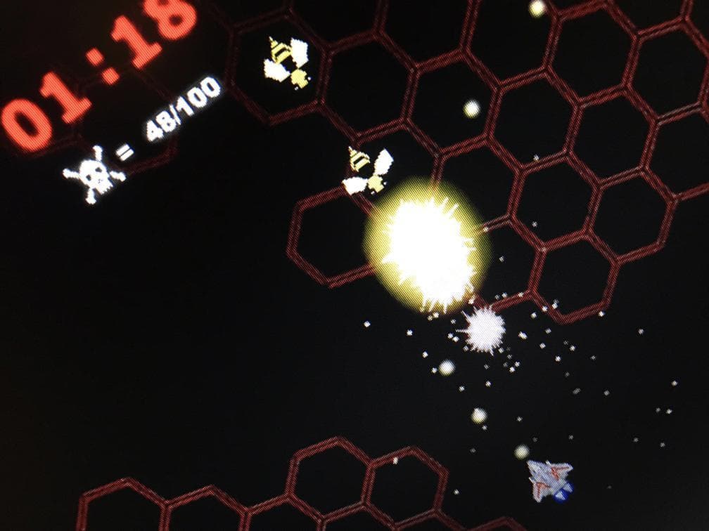 Bumblestorm screenshot 4