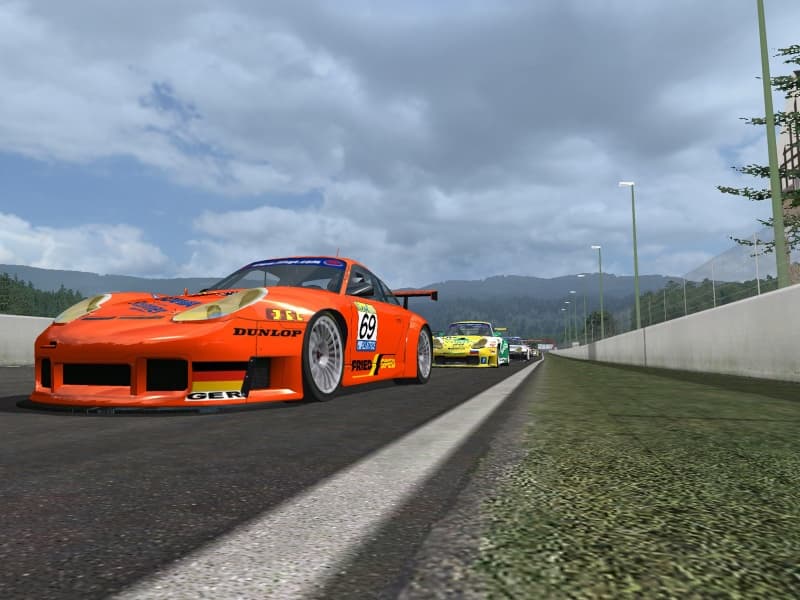 GTR: FIA GT Racing Game screenshot 4