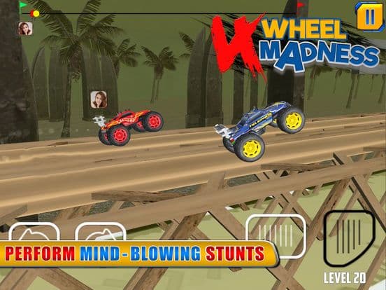 4 Wheel Monster Truck Race screenshot 2