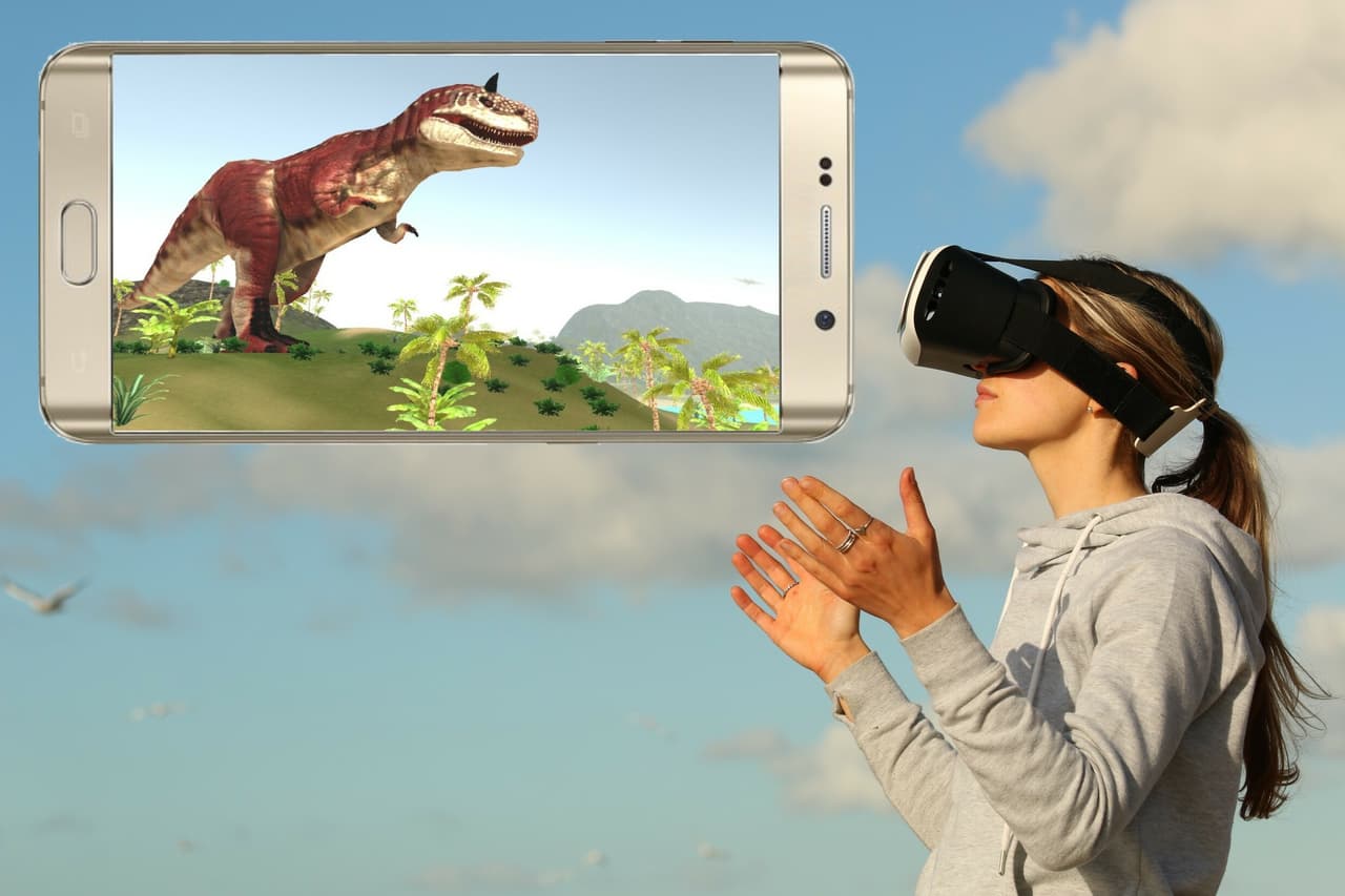 VR Time Machine Dinosaur Park screenshot 2