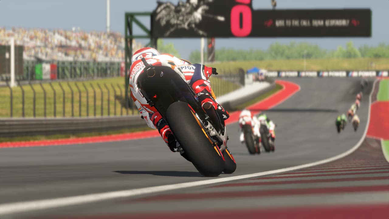 MotoGP 14 Compact screenshot 4