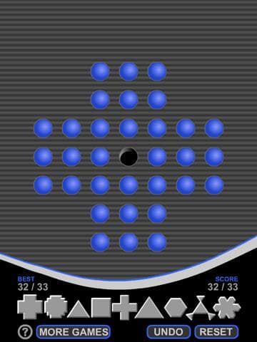 Peg Solitaire by CleverMedia screenshot 2