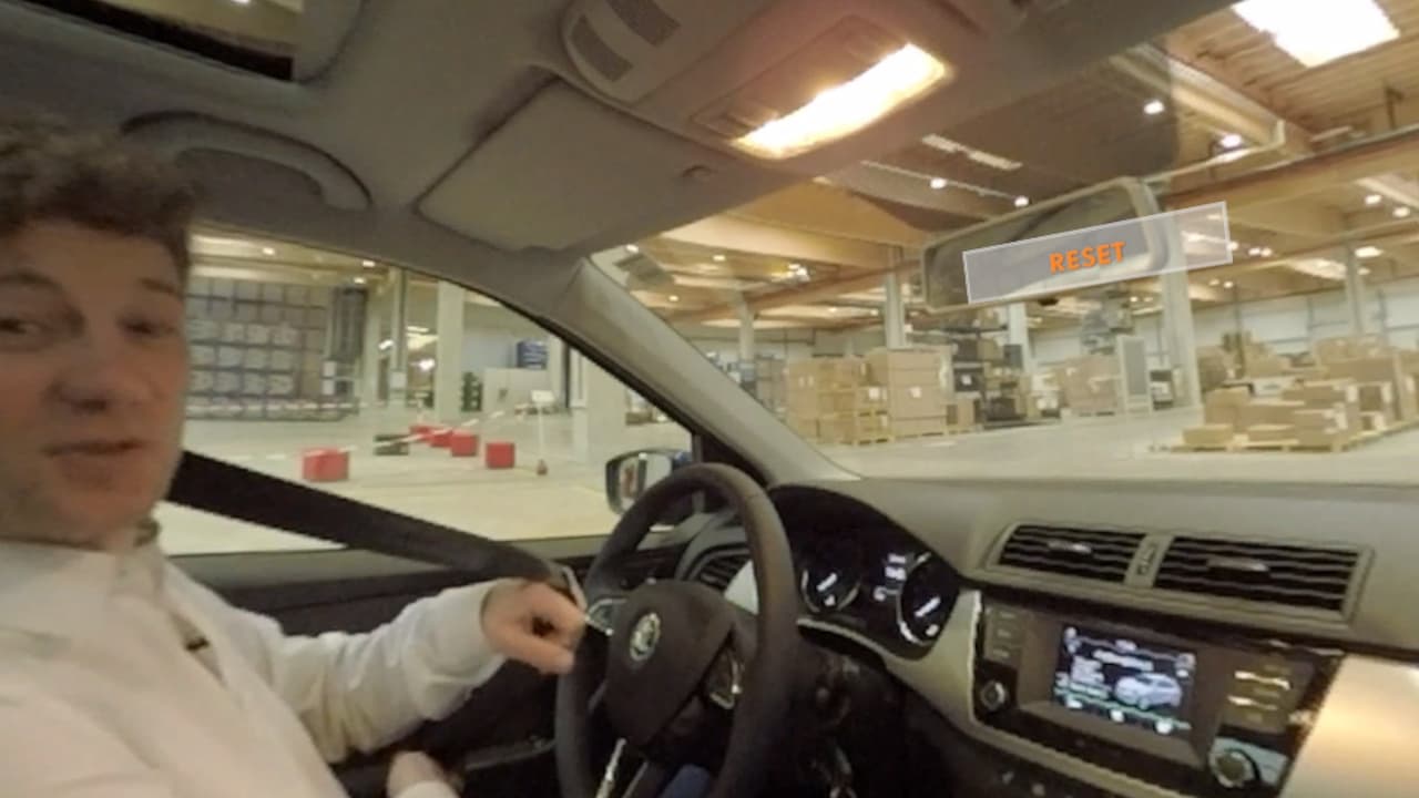 Virtual Reality Testdrive - Škoda screenshot 5