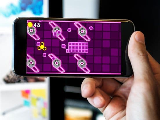 Fidget Spinner Wheel Arcade Game The Floor is Lava
