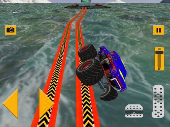 Monster Truck Driving Games screenshot 2
