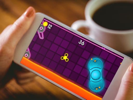Fidget Spinner Wheel Arcade Game The Floor is Lava screenshot 2