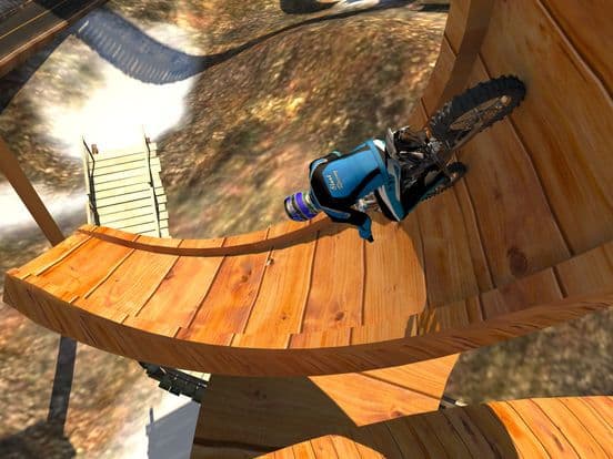 Racing on Bike Free screenshot 5