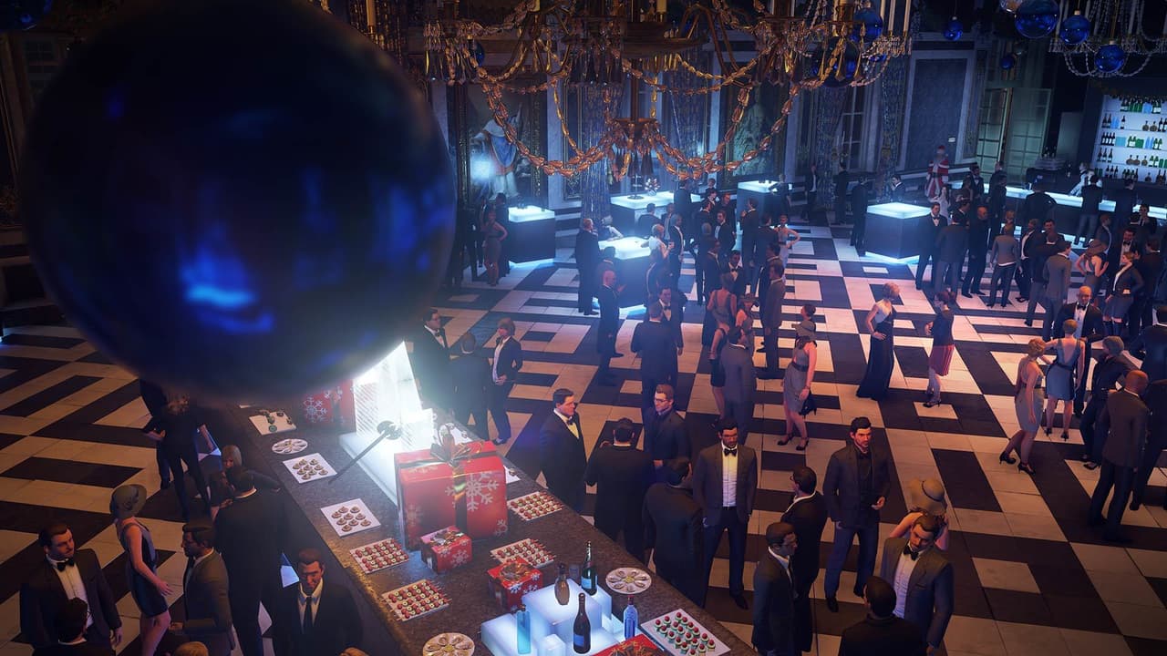 HITMAN 2 - Holiday Hoarders screenshot 5