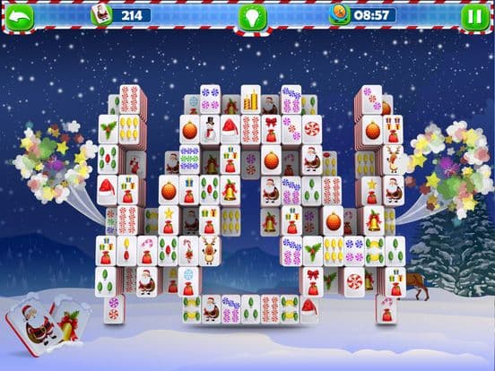 Santa Mahjong Solitaire Pro