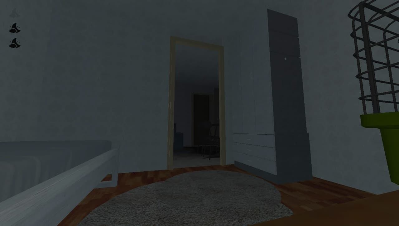 Alone in Home screenshot 2