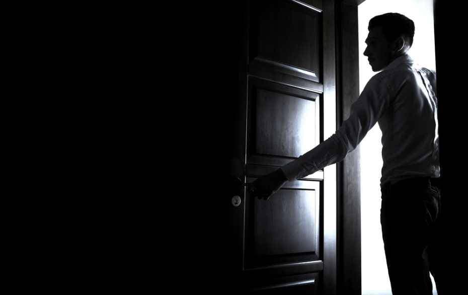 Not Knowing When the Dawn Will Come, I Open Every Door
