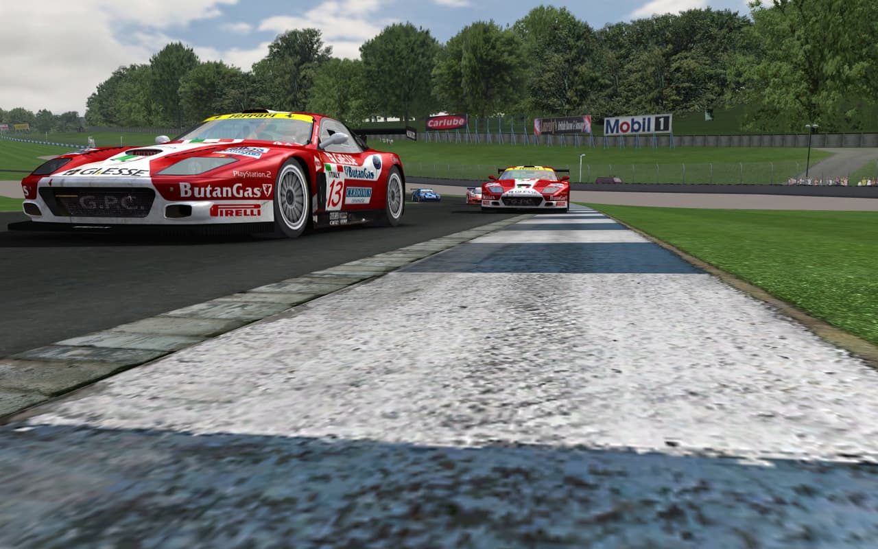 GTR 2: FIA GT Racing Game