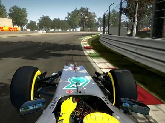 Real Traffic F17 Racers screenshot 4