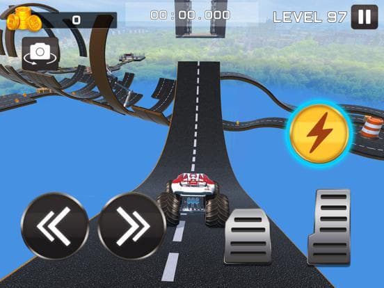 SuperHero Car Stunt Race City screenshot 3