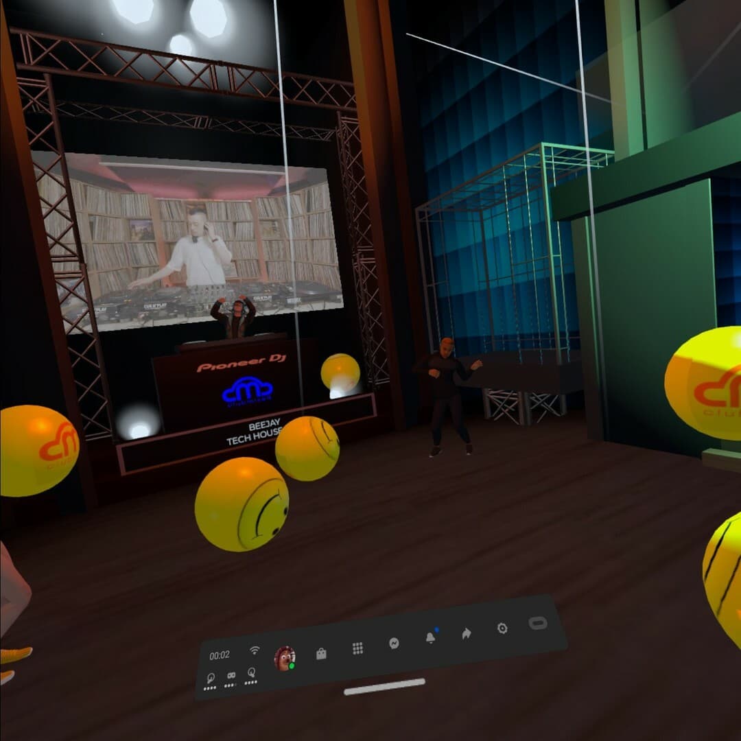 Go Clubbing