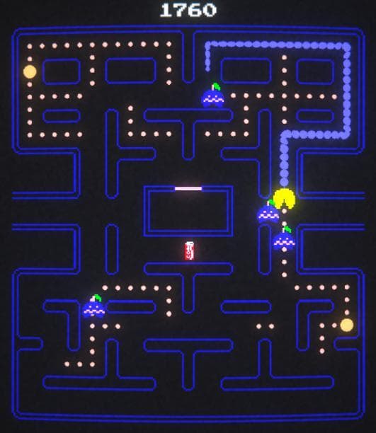 Pac-Man ft. Snake screenshot 3