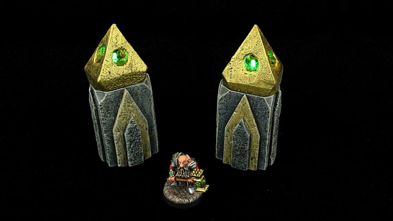 Dwarven Tomb with LED Candle and Pillars screenshot 2