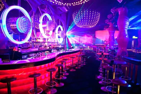 DISCOTHEQUE