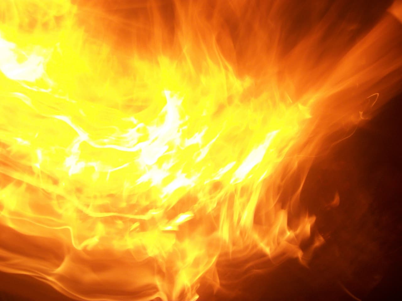 Y a le feu !