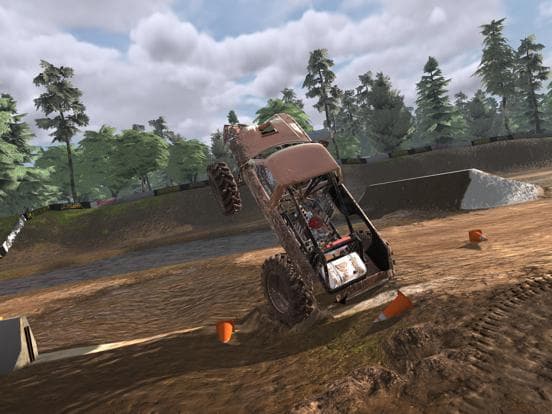 Trucks Off Road screenshot 3