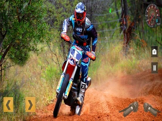Off-road Dirt Bike Racing Game screenshot 3