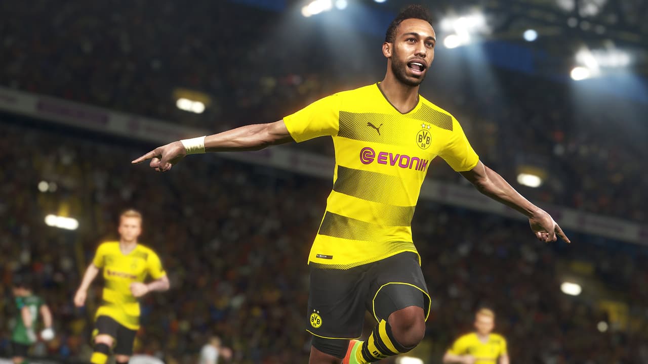 PRO EVOLUTION SOCCER 2018 LITE screenshot 2