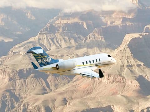 Flight Simulator (Bombardier CRJ 900 Edition) - Become Airplane Pilot
