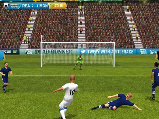 Football Kicks: Title Race screenshot 2