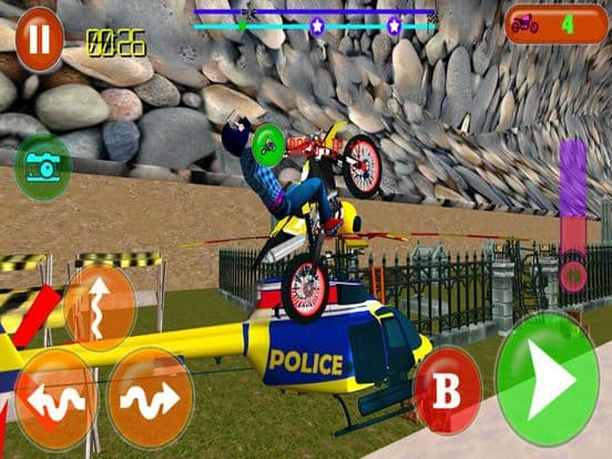 Moto Rider Vs Police Heli Cops screenshot 3