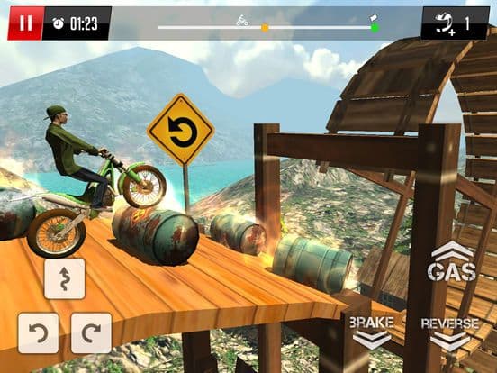Racing on bike Extreme screenshot 3