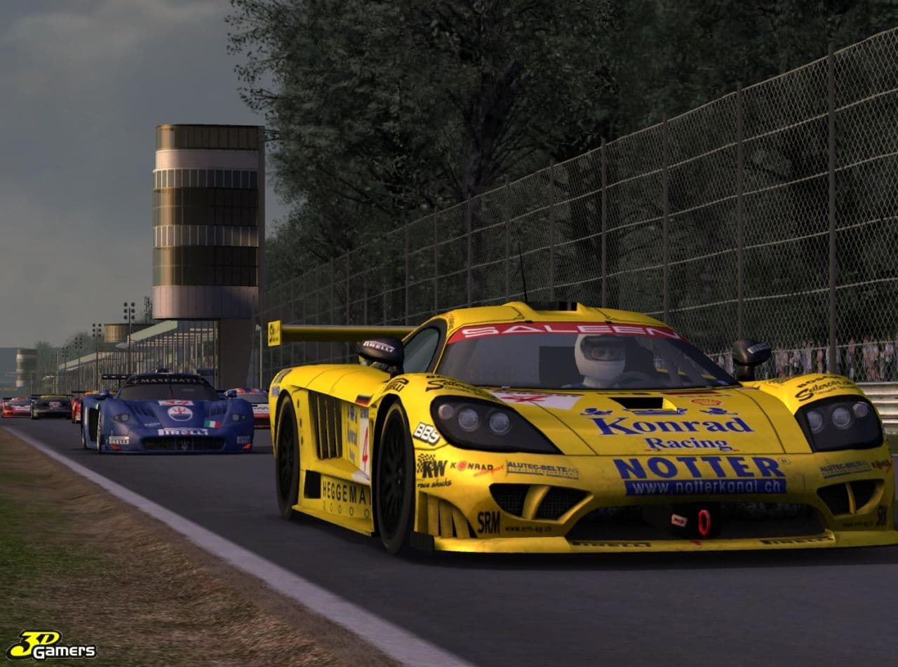 GTR 2: FIA GT Racing Game screenshot 2