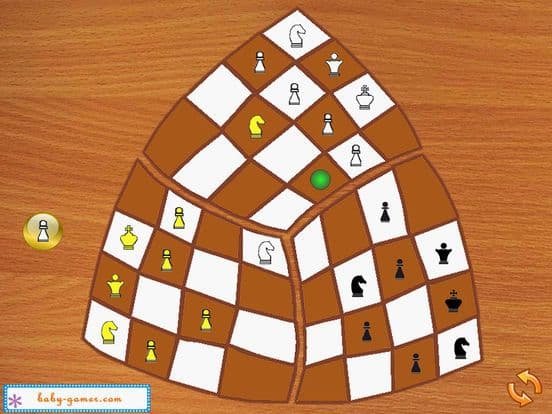 Chess game 3 players screenshot 2