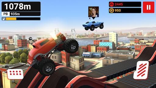 MMX Hill Dash screenshot 2