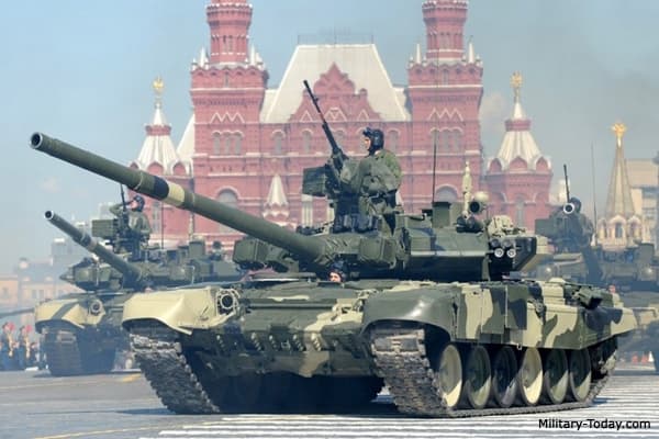 bison man - battle of tanks
