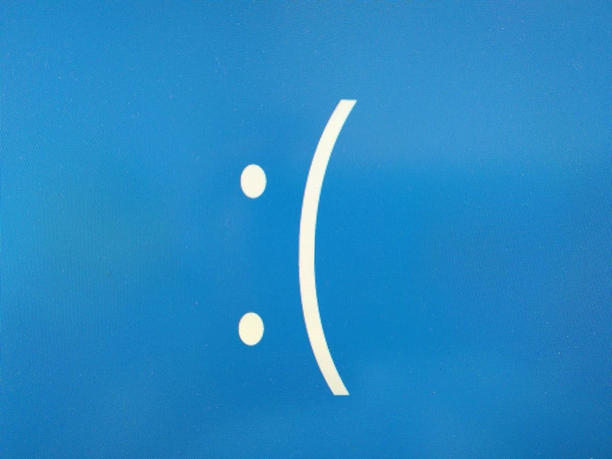 BlueScreen Simulator
