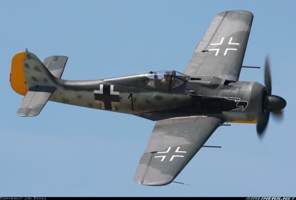 Joguinho Avião 2ª Guerra