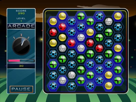 Soccer Swipe & Match 3 screenshot 2
