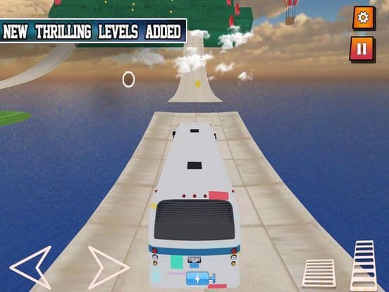 Thrill Stunt Bus: Race Dangero screenshot 3