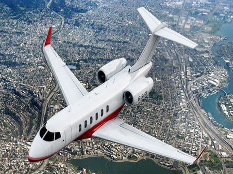 Flying Experience (Bombardier Challenger 300 Edition) - Learn and Become Airplane Pilot