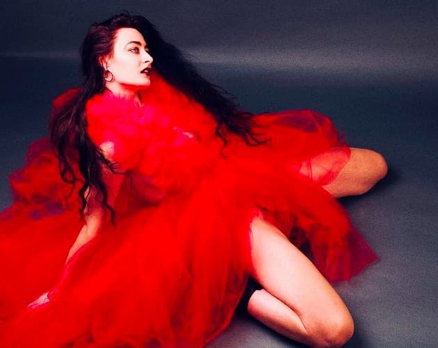 Dani Sylvia - Madly
